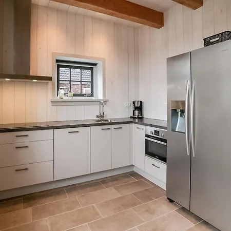 בית נופש Near Beach, Cleaning Included